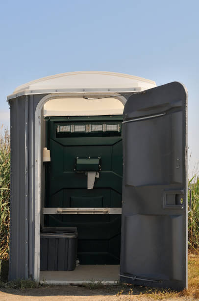 Porta potty rental for festivals in Artesia, CA